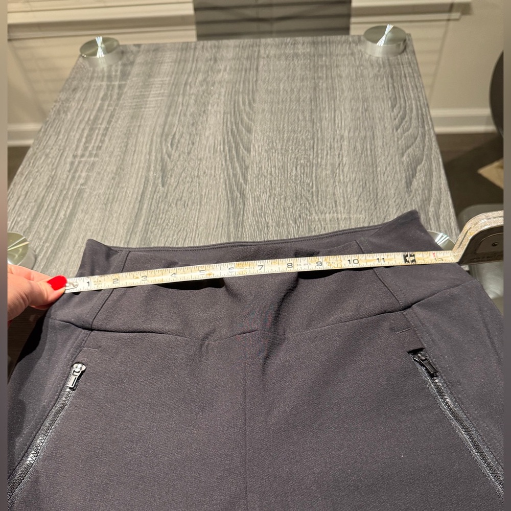 Athleta Black Hybrid Moto Tights - Picture 10 of 16